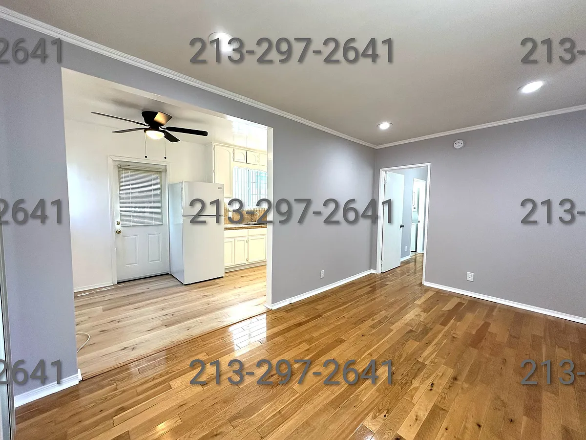 Building Photo - 4442 Burns Ave #4442