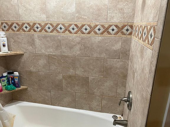 5th image of 2222 Oak Park Ave #1