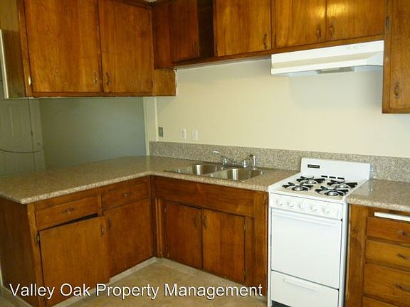 2nd image of 168 E Granger Ave APT 3