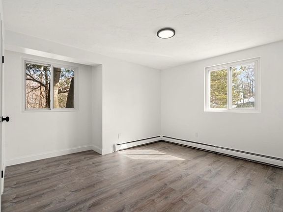 4th image of 100 Fellsview Ter #105-B
