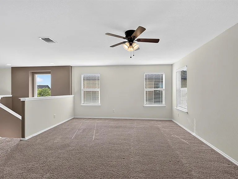 1049 Clove Hitch Rd — Photo 21