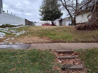 0 S 8th St, Ironton, OH 45638