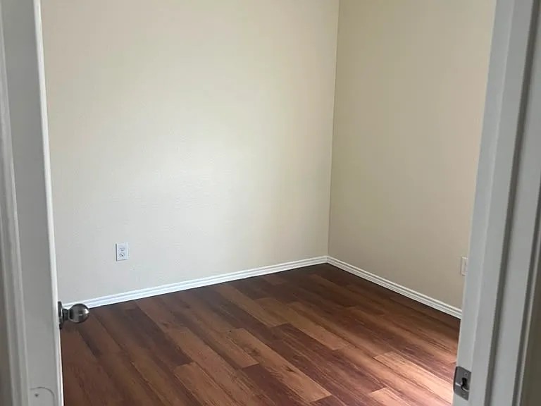 5716 Sapphire Pool Trl — Photo 20