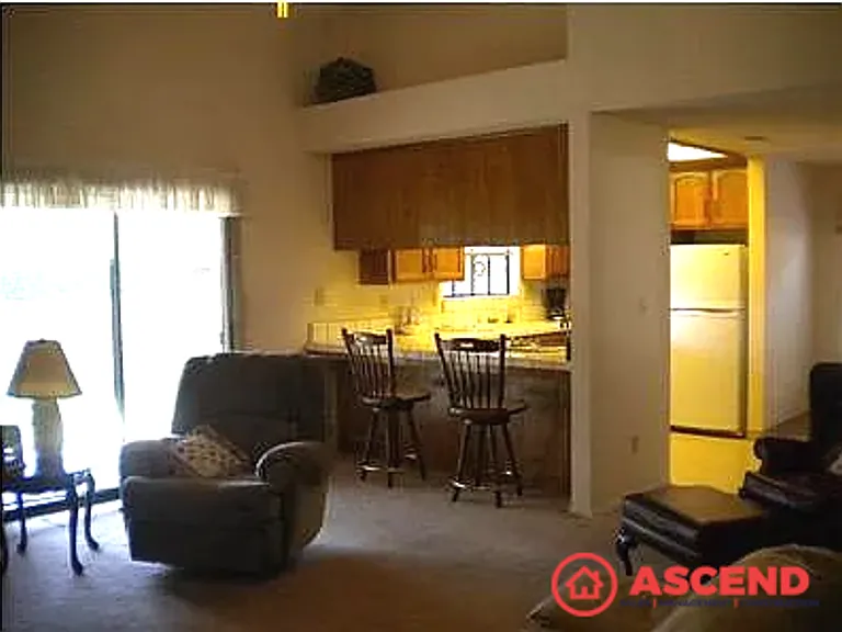7225 Copper Creek Way — Photo 6