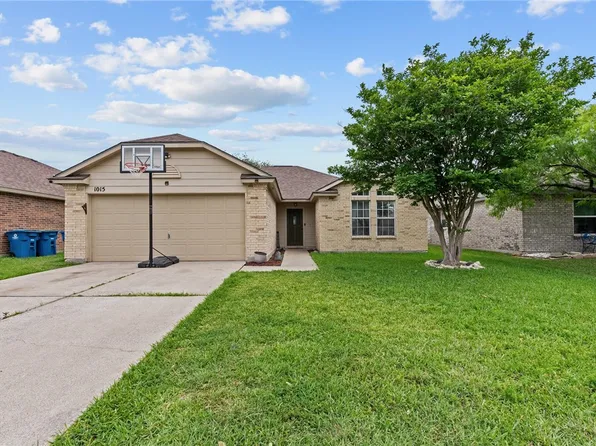 1015 Cupertino Street, Portland, TX 78374