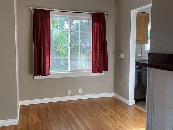 Dining nook