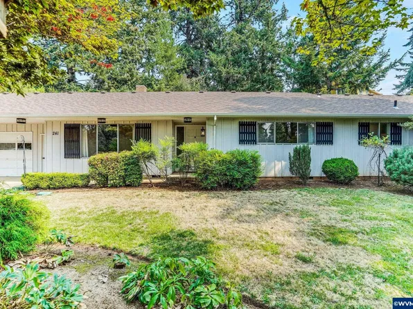 241 S Rock St, Silverton, OR 97381