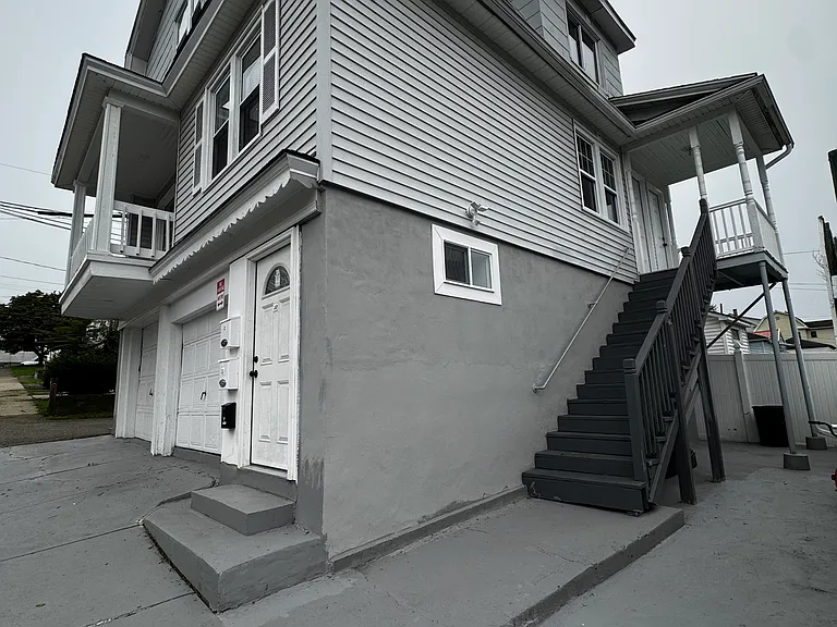 10 Division St #3 — Photo 1