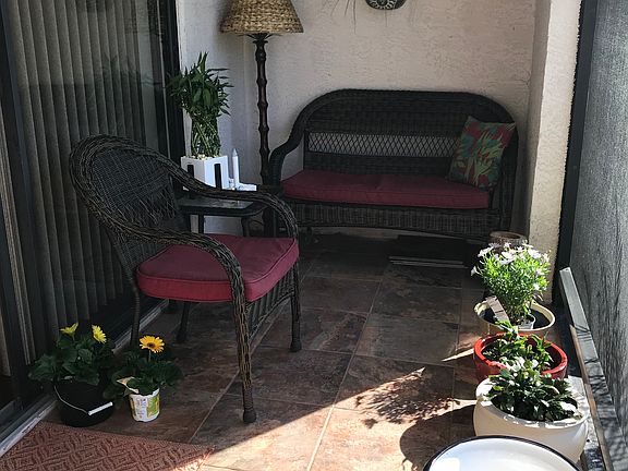New patio/no-seeum screen