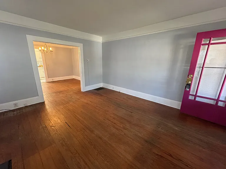 101 Highland Dr — Photo 3