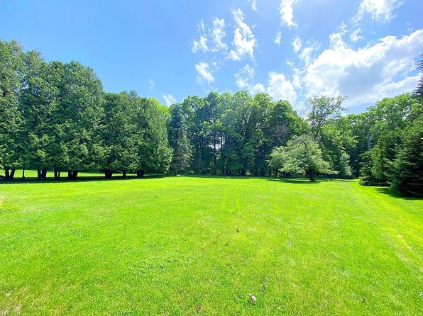 Lt2 SYLVAN DRIVE, Manitowoc, WI 54220