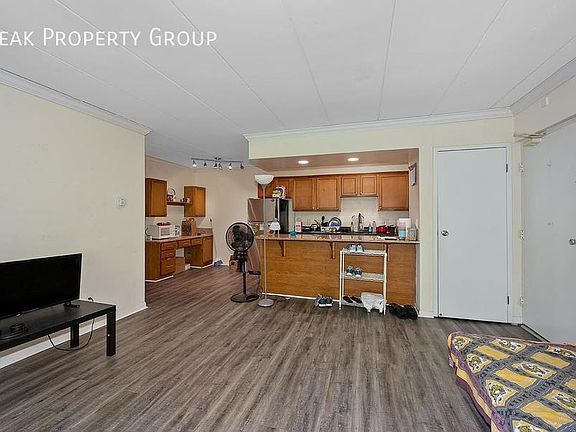 2nd image of 3307 Jefferson Ave APT 4