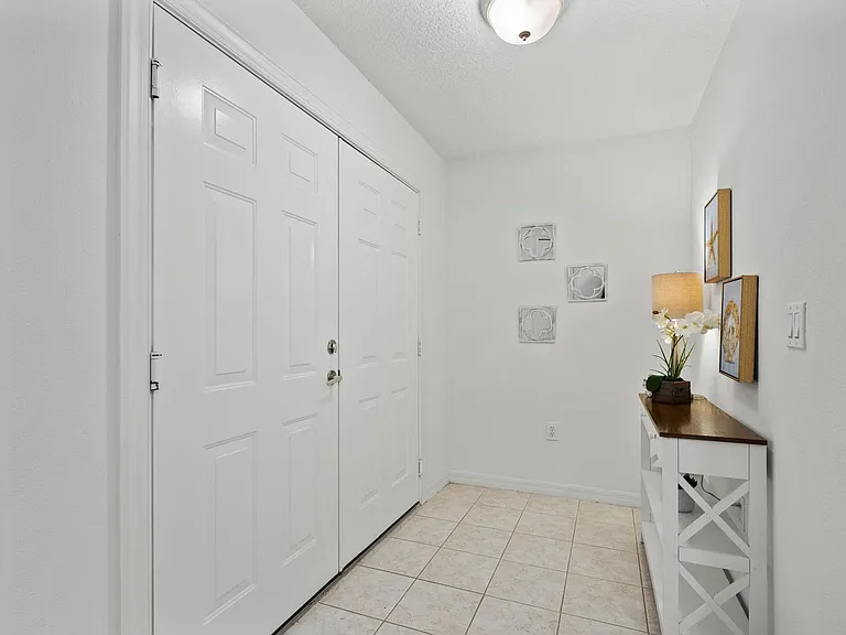 820 Del Rio Way #504 — Photo 3
