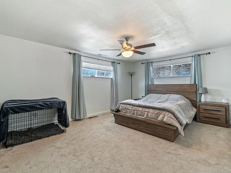 701 Bowman Dr — Photo 17