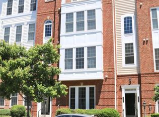 2334 Brookmoor Ln, Woodbridge, VA 22191