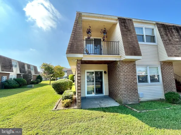 13 Florence Tollgate Pl Unit 2, Florence, NJ 08518