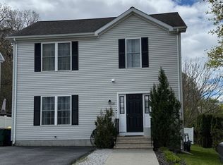 115 Arnold St, Fall River, MA 02724