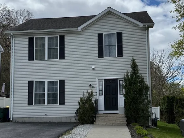 115 Arnold St, Fall River, MA 02724