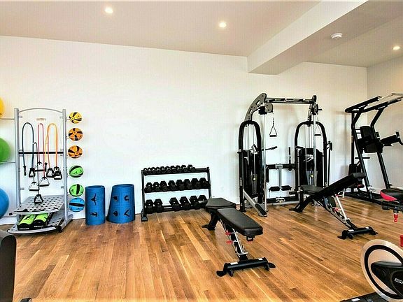 5th image of 1247 Atlantic Ave #214