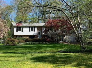 37034 Tanyard Dr, Mechanicsville, MD 20659