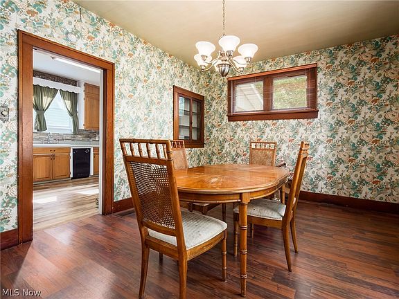5th image of 728 Echo Ave