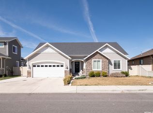 1298 S Grey Goose Rd, Lehi, UT 84043