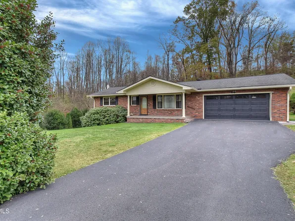 614 Fuller Ave, Elizabethton, TN 37643