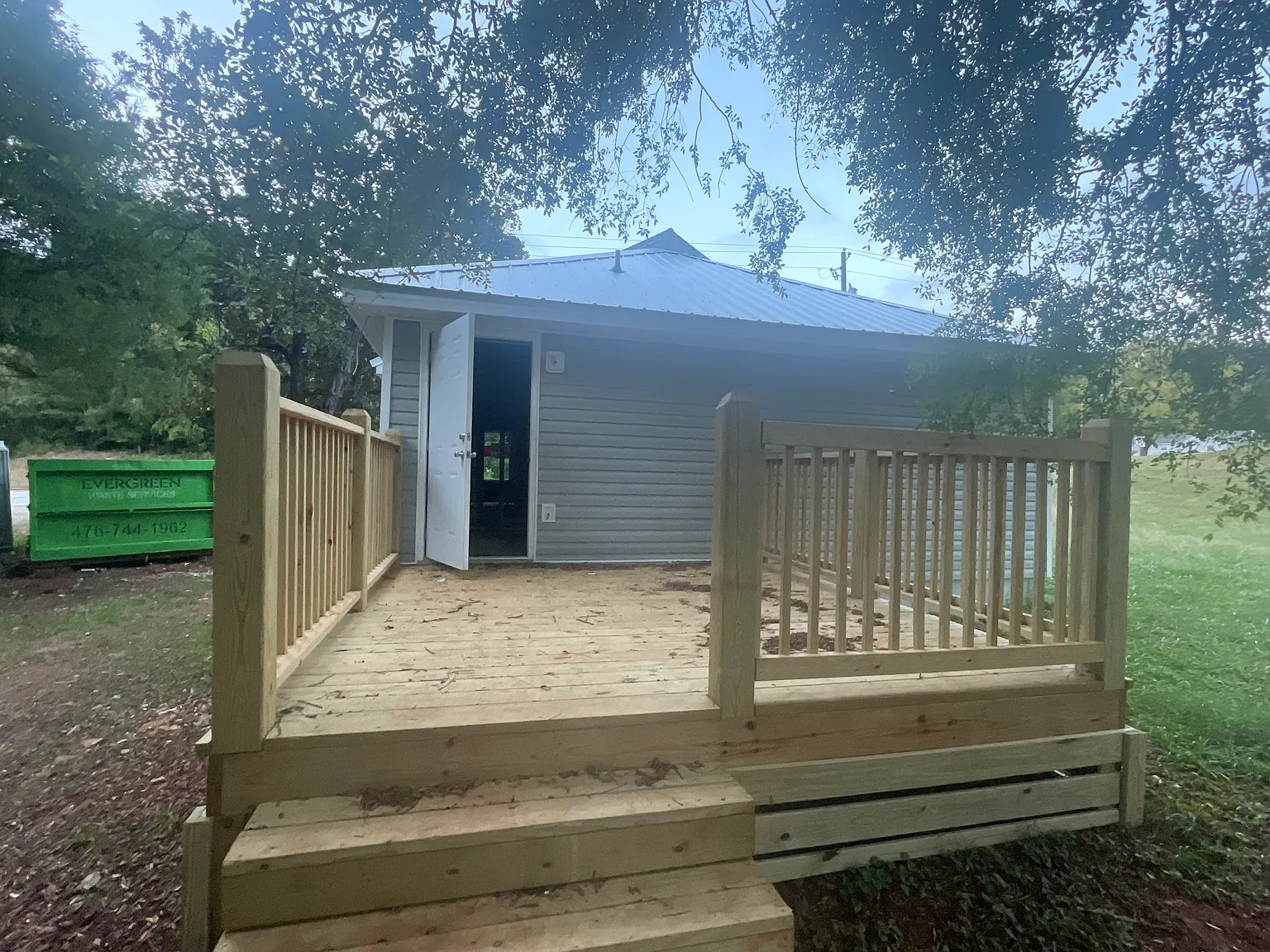 4 bed, 1200 sqft, $2,600 — Photo 2