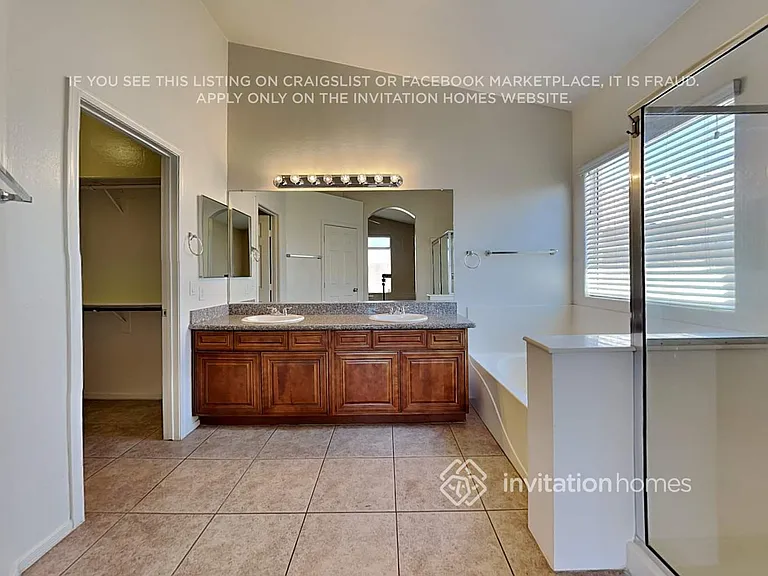11034 W Granada Rd — Photo 11