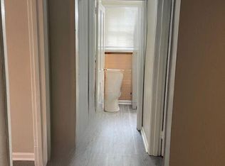 1305 E 55th St #745, Savannah, GA 31404