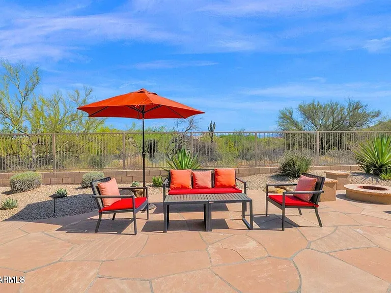 7180 E Thirsty Cactus Ln — Photo 29