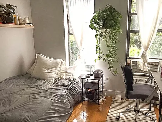 Rented by RENTBK LLC | media 4