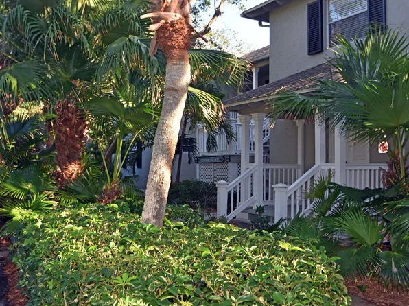 1195 Winding Oaks Cir E APT 308, Vero Beach, FL 32963