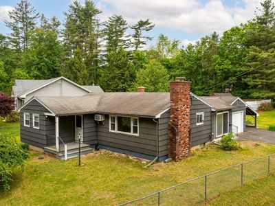 64 Strong St, Easthampton, MA, 01027