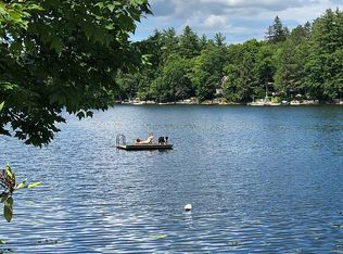 196 Waynewood Rd, Lake Ariel, PA 18436