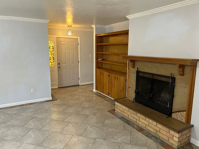 Gas fire place.