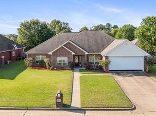 6811 Cameron, Texarkana, TX 75503