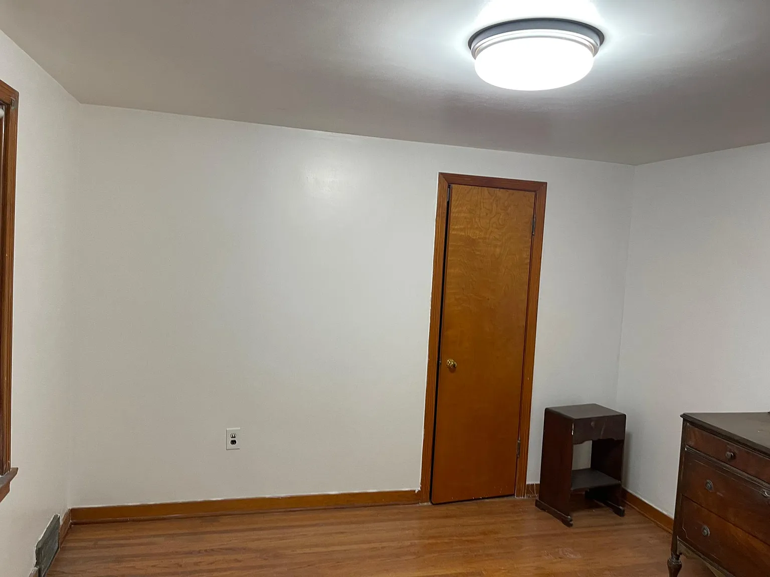 2420 Grand Ave — Photo 2