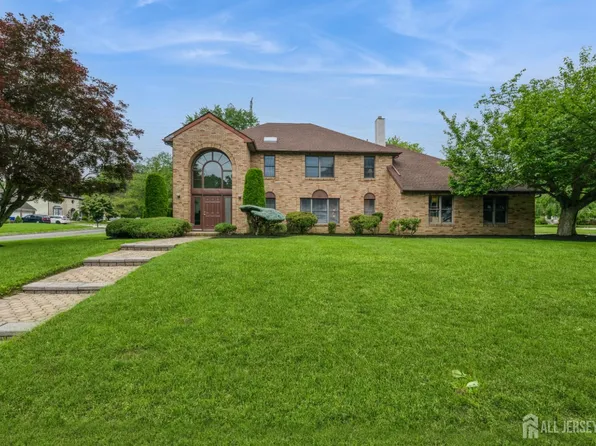 1541 Edly Cove Ct, North Brunswick, NJ 08902