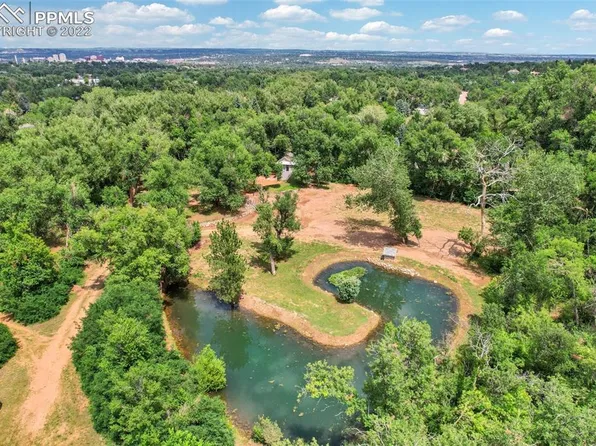 903 W Cheyenne Rd, Colorado Springs, CO 80906