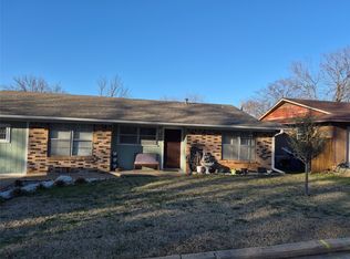 1737 W Parnell St, Denison, TX 75020