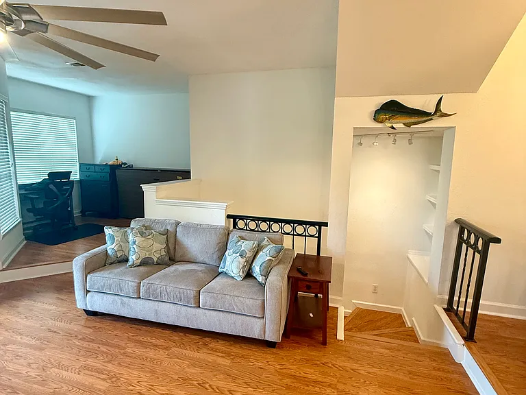 709 Mainsail Dr — Photo 30