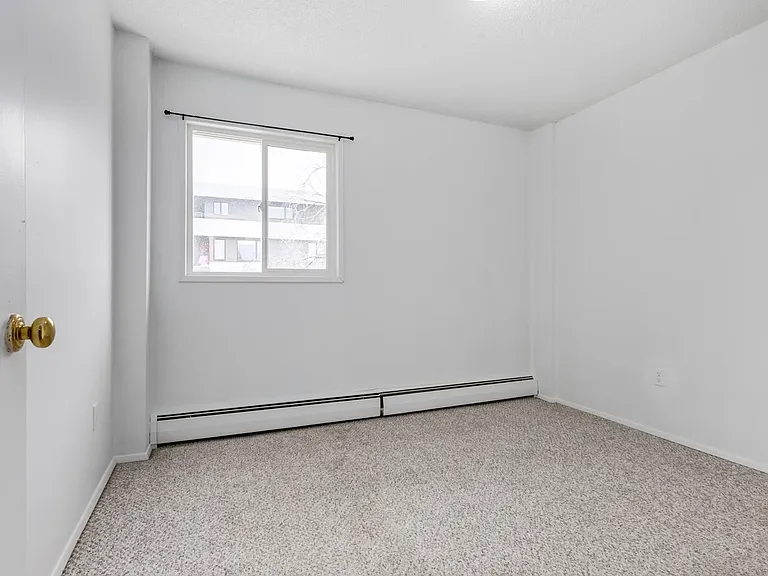 1512 15th Ave SW — Photo 31
