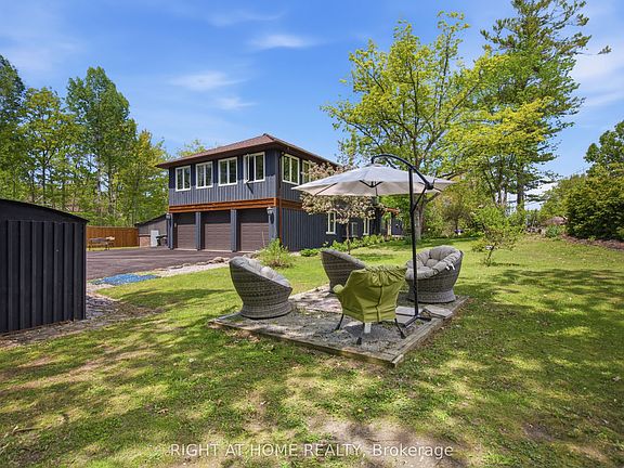 2nd image of 54 Forest Harbour Pkwy
