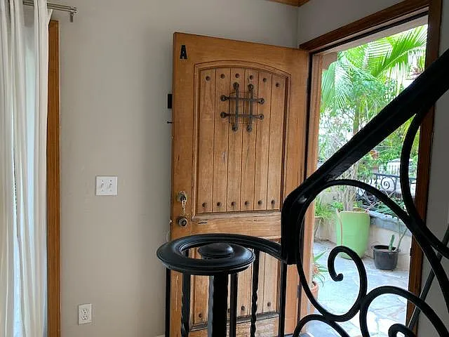 324 Kolmar St — Photo 19