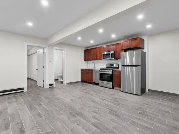 2709 Tenbroeck Avenue image 27 of 31