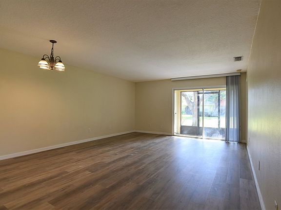 2nd image of 4956 Tangerine Ave #4956