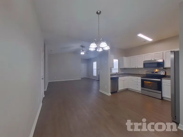 4163 Old Glory Dr — Photo 4