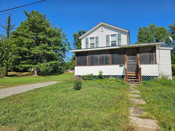 202 Nichols St