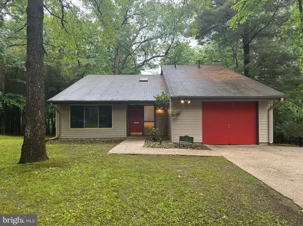 11 Scandia Way, Rockville, MD 20850